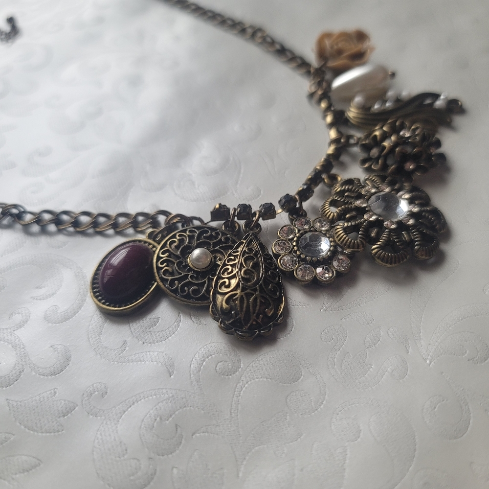 Rose and stone necklace